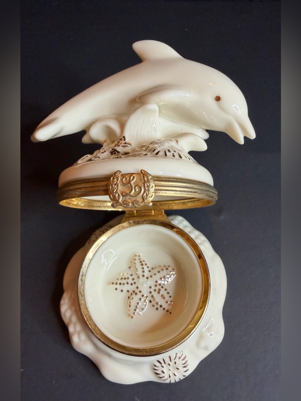 Lenox Treasures porcelain trinket box "The Dolphin Splash Box" Gold Trim